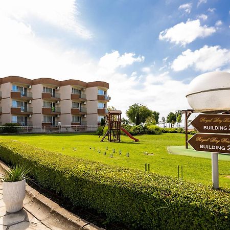 Royal Bay Resort 巴尔奇克 外观 照片